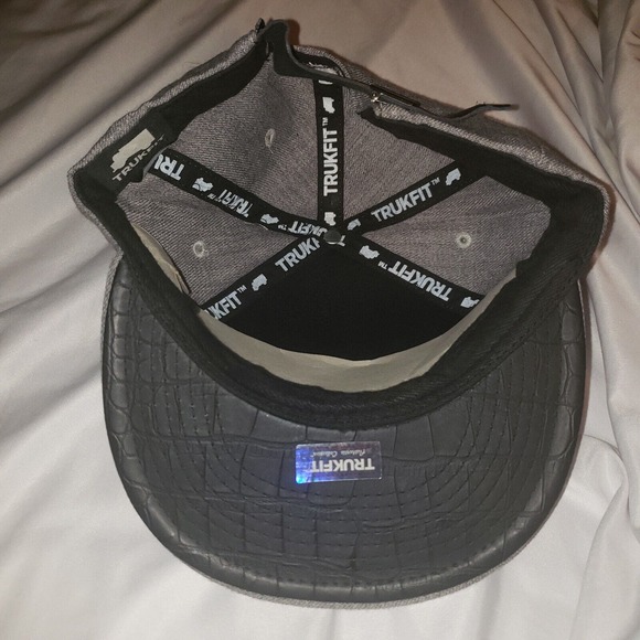 TrukFit mens 100% Authentic Adjustable Strapback Gray‎ logo camper hat - Picture 3 of 4